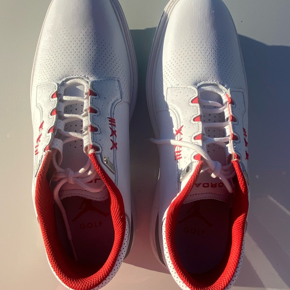 Jordan ADG 5 Men's White and Red Athletic Golf Shoes BRAND NEW Size 10